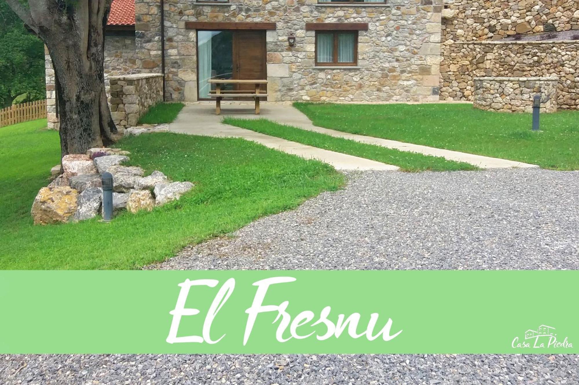 Apartamentos Rurales Casa La Piedra Кольия Экстерьер фото