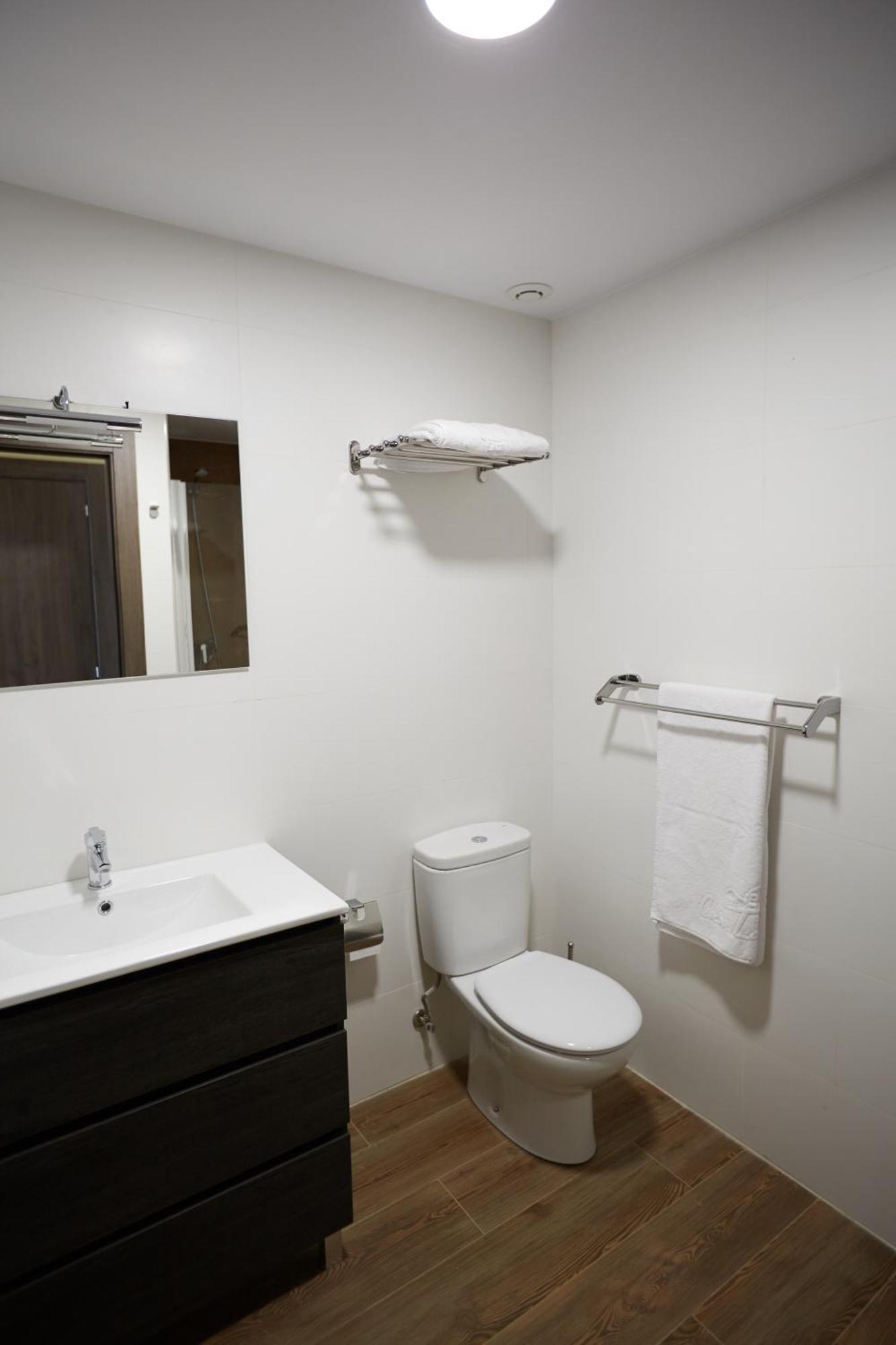 Apartamentos Rurales Casa La Piedra Кольия Экстерьер фото